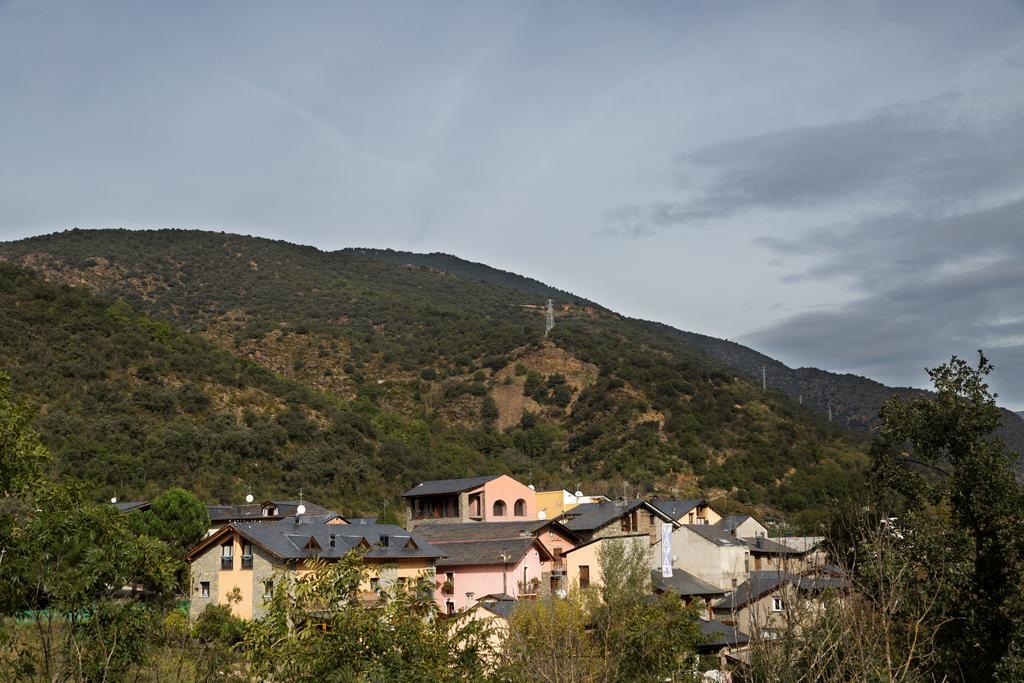 Allotjament Rural Cal Miquel Anserall  エクステリア 写真